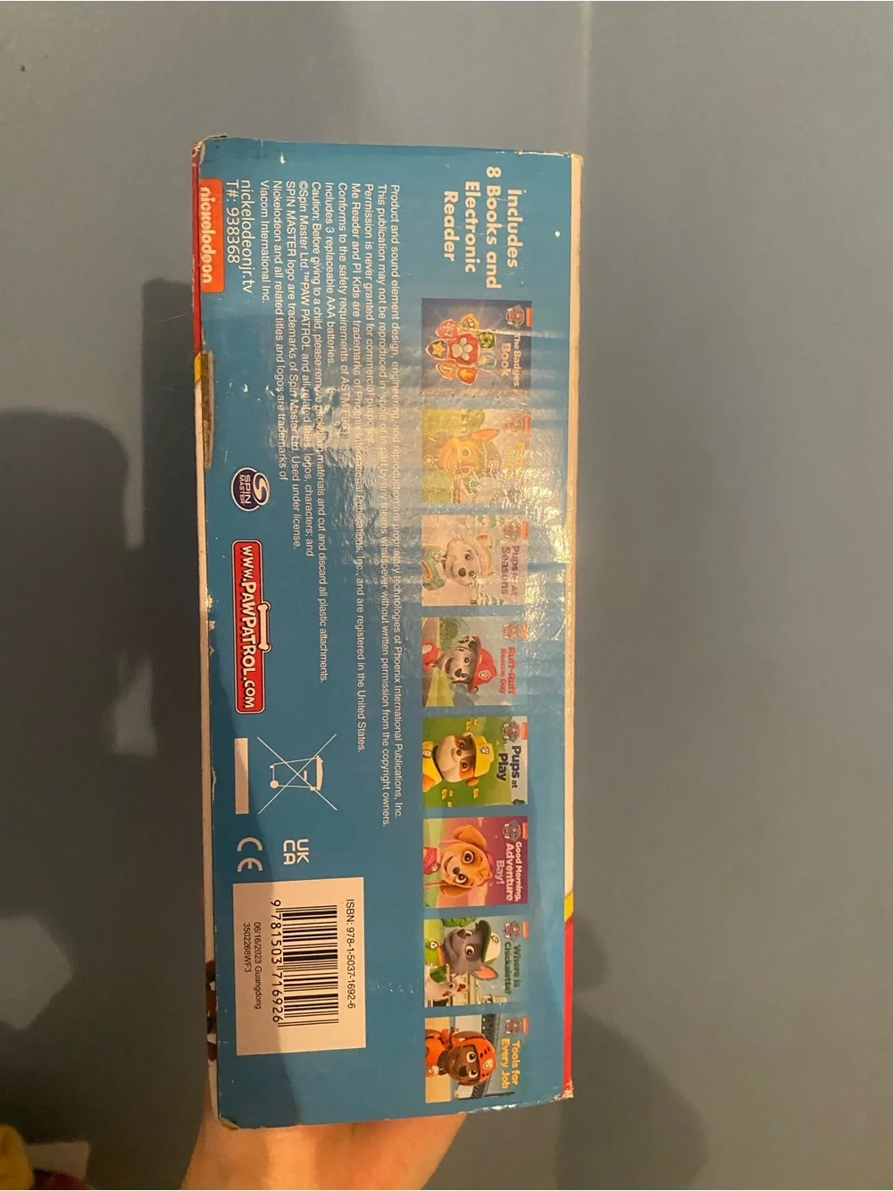 PAW Patrol Electronic Reader and 8-Book Library - New in box
